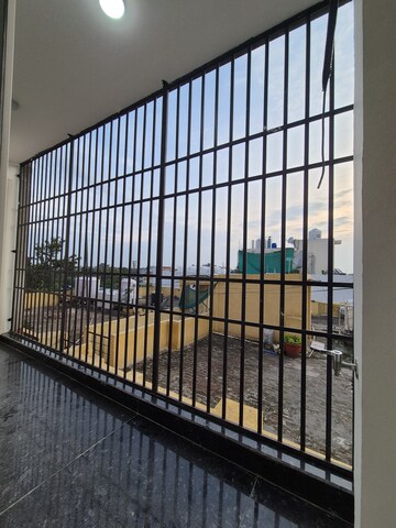 Balcony in 2 BHK Builder Floor at Palm Residency Chhatarpur, Chattarpur – for Rent