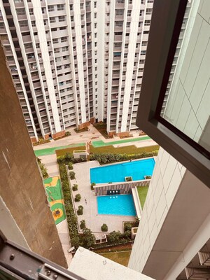 3 BHK Apartment For Sale in Kalpataru Parkcity, Kolshet Road