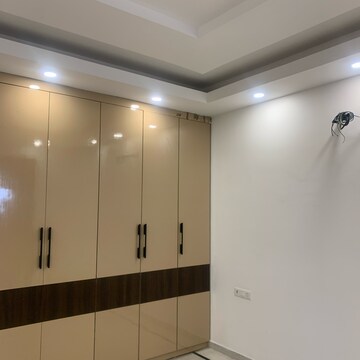 Building Lobby in 4 BHK Builder Floor at Ansal API Versalia, Sector 67a – for Sale