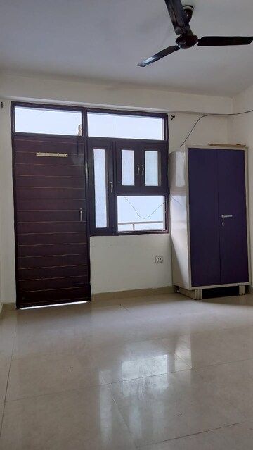 1 BHK Builder Floor For Rent in Freedom Fighters Enclave