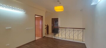 Room in 4 BHK Villa at Vaswani Whispering Palms, Marathahalli – for Rent