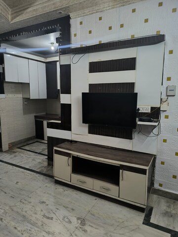 2 BHK Builder Floor For Rent in Vasundhara Sector 1