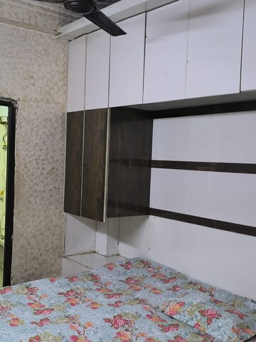 Room in 2 BHK Builder Floor at Vasundhara Sector 1 – for Rent
