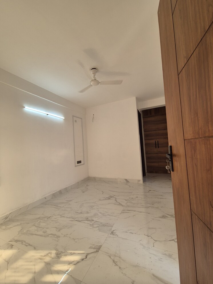 Room, palm-residency-chhatarpur 1 Bedroom 450 Sq.Ft. Builder Floor In Chattarpur Delhi 8939535