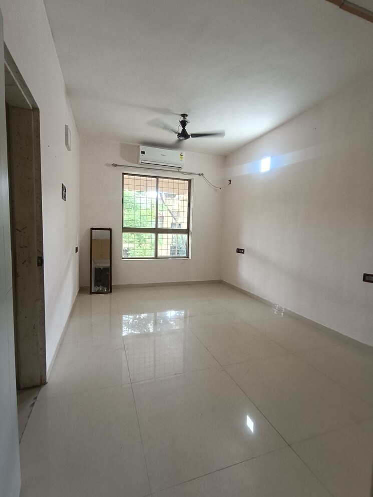 Bedroom, lunkad-colonnade-i 3.5 Bedroom 2000 Sq.Ft. Apartment In Viman Nagar Pune 8939531