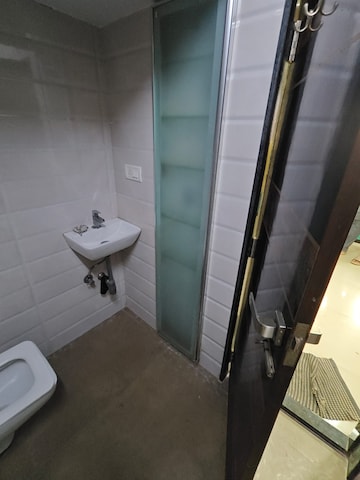 Bathroom in 2 BHK Apartment at Yash Plaza Dadar West, Prabhadevi – for Rent