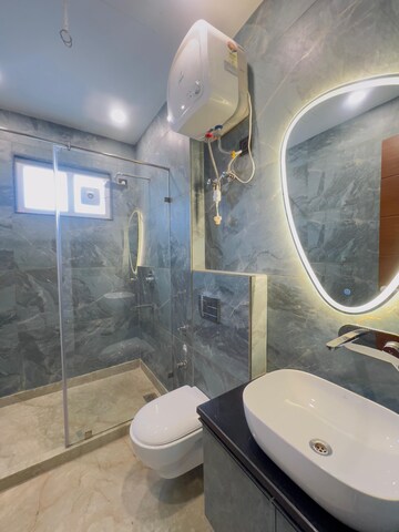 Bathroom in 4 BHK Builder Floor at SS Southend Floors, South City 2 – for Sale