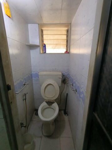 Bathroom in 1 BHK Apartment at Dombivli West – for Rent