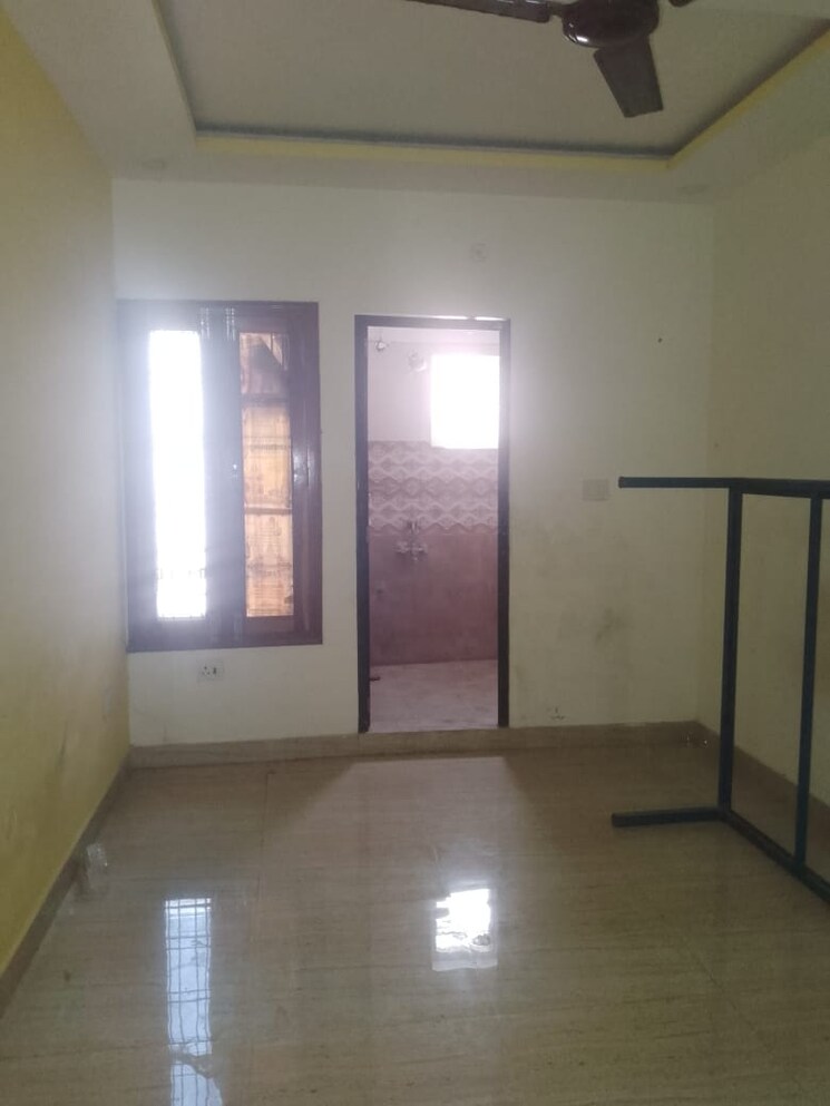 Room, chinhat 2 Bedroom 900 Sq.Ft. Apartment In Chinhat Lucknow 8939647