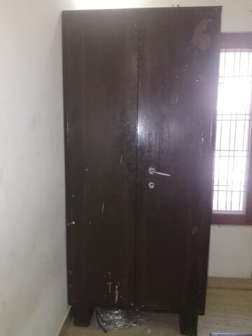 Furnished Amenities in 2 BHK Apartment at Chinhat – for Rent