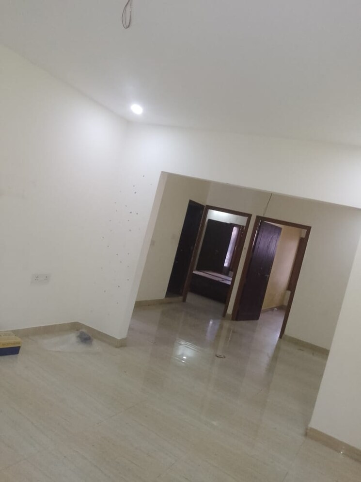 Room, chinhat 2 Bedroom 900 Sq.Ft. Apartment In Chinhat Lucknow 8939647