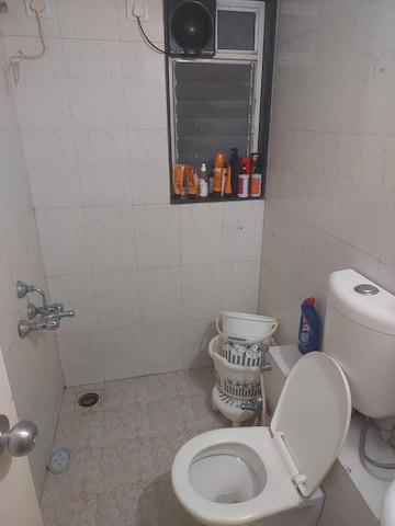 Bathroom in 1 BHK Apartment at Thakur Gayatri Satsang, Kandivali East – for Sale