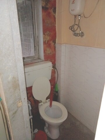 Bathroom in 1 RK Apartment at Ashirwad CHS Andheri East, Andheri East – for Rent