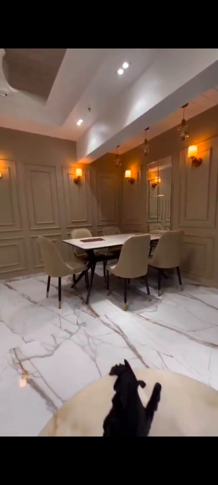 2 BHK 600 Sq.Ft. Apartment in RNA NG Aroma