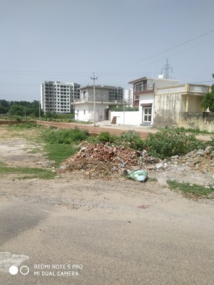  Plot – Exterior View View at Maruti Kunj - for Sale