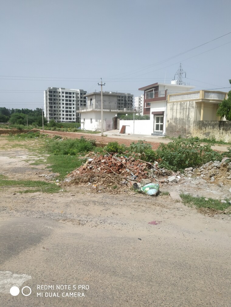 Exterior View, maruti kunj  40 Sq.Yd. Plot In Maruti Kunj Gurgaon 8939674
