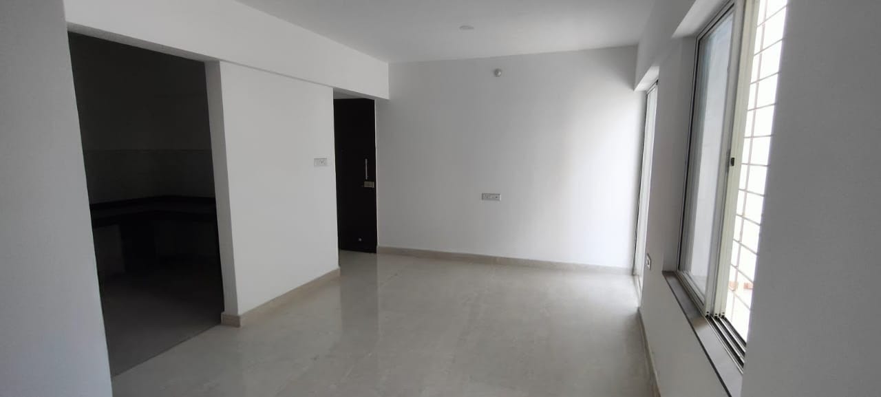 3 BHK + Extra Room 811 Sq.Ft. Apartment in Majestique 38 Park Majestique
