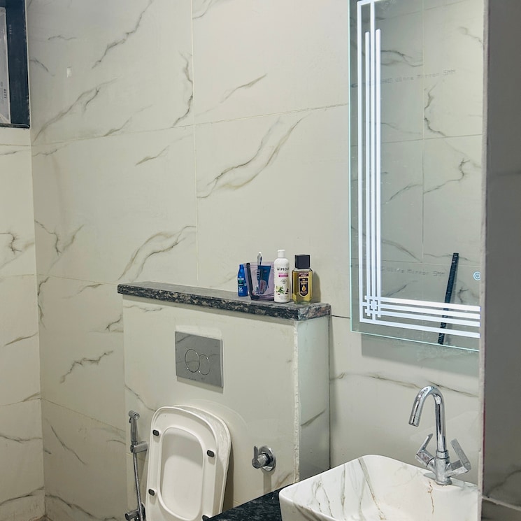 Bathroom, sector 26 3 Bedroom 2000 Sq.Ft. Builder Floor In Sector 26 Noida 8939729