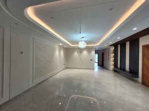 Building Lobby in 4 BHK Builder Floor at Parklands, Sector 85 – for Sale