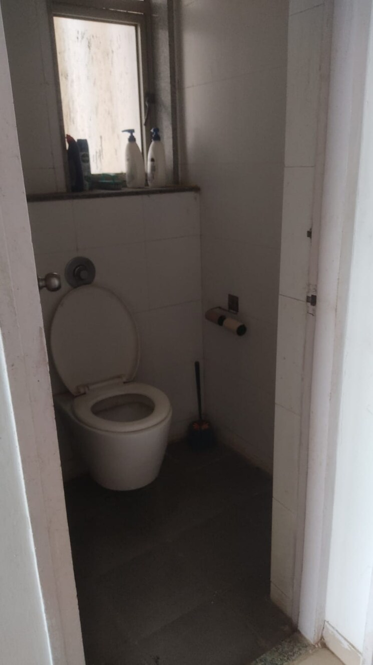 Bathroom, dombivli east 1 Bedroom 594 Sq.Ft. Apartment In Dombivli East Thane 8939719