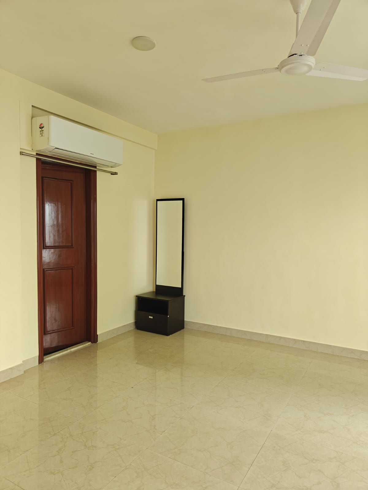 4 BHK 2200 Sq.Ft. Apartment in Sanghi Residency