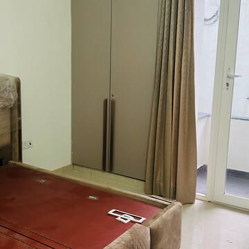 Balcony in 3 BHK Builder Floor at Sector 26 – for Rent