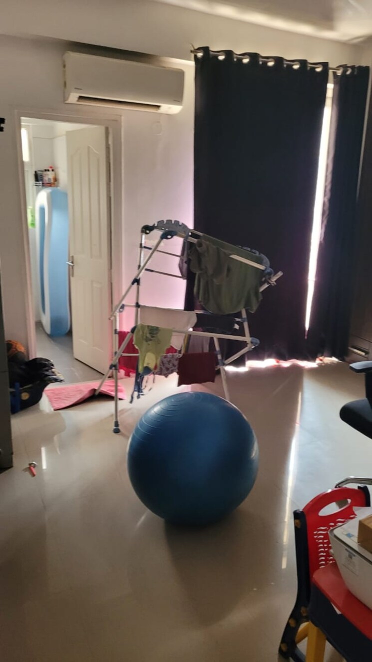 Master Bedroom, tulip-ivory 4 Bedroom 2400 Sq.Ft. Apartment In Sector 70 Gurgaon 8939801