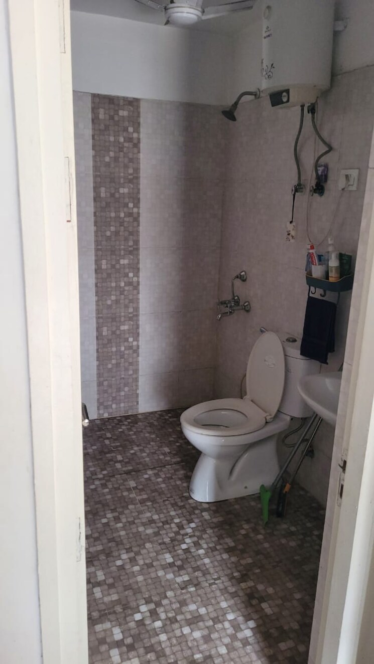 Bathroom, tulip-ivory 4 Bedroom 2400 Sq.Ft. Apartment In Sector 70 Gurgaon 8939801