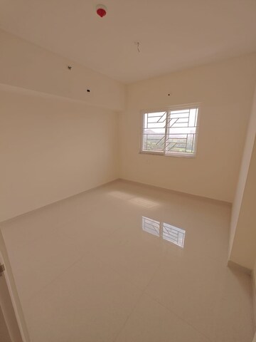 Room in 2 BHK Apartment at Avon Vista, Balewadi – for Sale