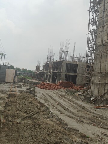 3.5 BHK Independent House – Exterior View View at Nimbus The Palm Village, Sector 22a Yamuna Expressway - for Sale