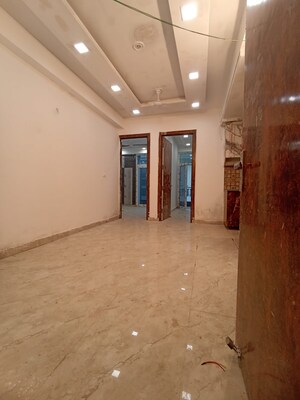 Room in 2 BHK Builder Floor at Sector 1 Greater Noida – for Sale