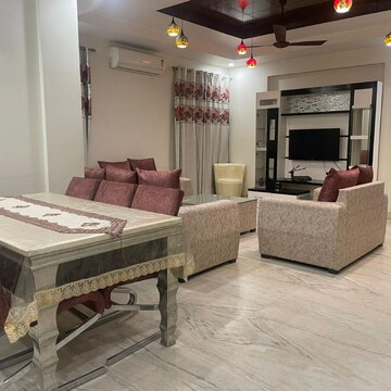 Living Room in 4 BHK Builder Floor at RWA Apartments Sector 92, Sector 92 – for Rent