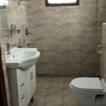 Bathroom in 5 BHK Independent House at RWA Apartments Sector 27, Sector 27 – for Sale
