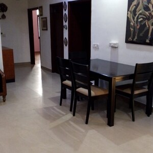 Team Area in 5 BHK Independent House at RWA Apartments Sector 27, Sector 27 – for Sale