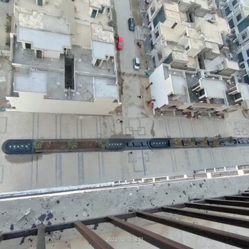 Balcony in 3 BHK Apartment at Panchsheel Greens II, Panchsheel Green – for Rent