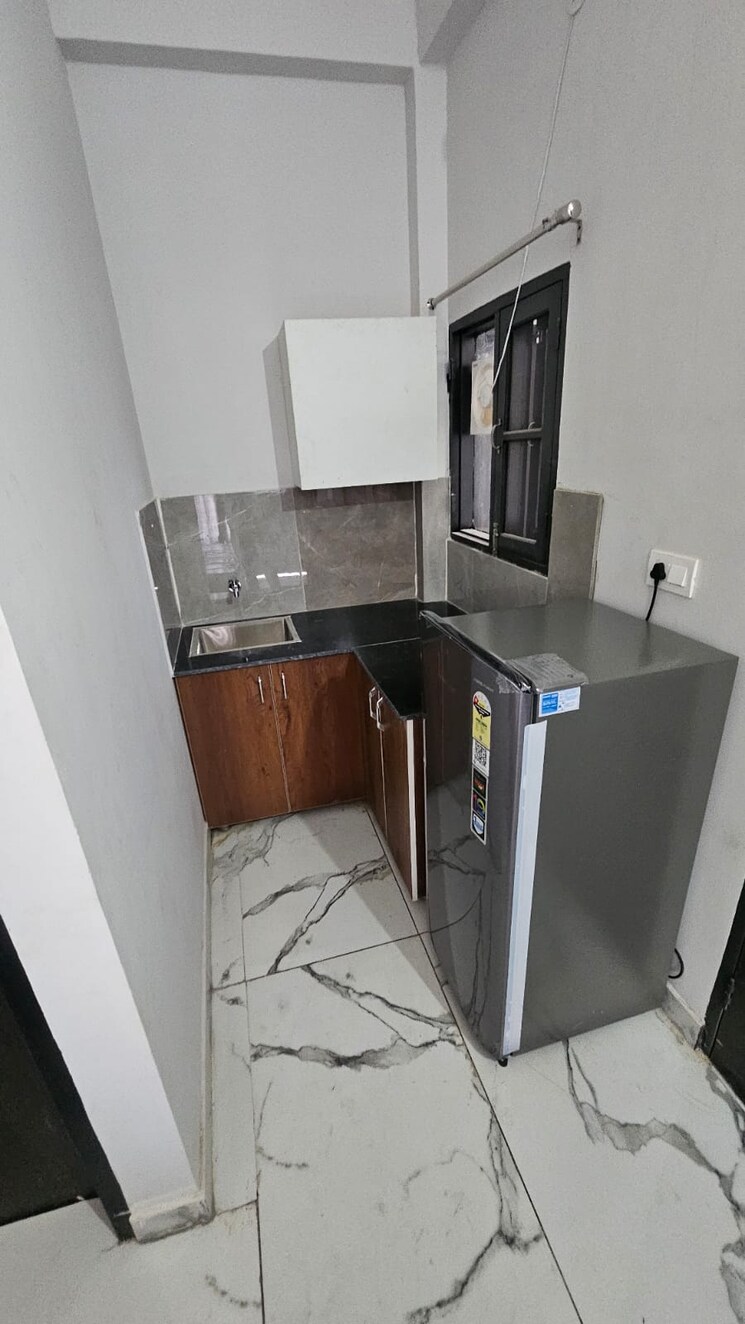 Kitchen, penta-homes 2 Bedroom 1300 Sq.Ft. Apartment In Vip Road Zirakpur 8939863