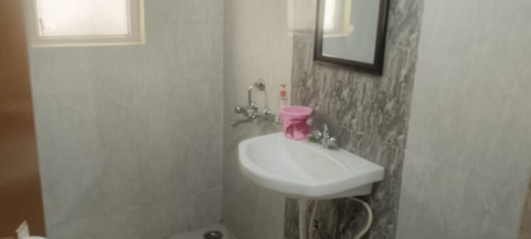 Bathroom, sargam-apartment 2 Bedroom 1000 Sq.Ft. Apartment In Jankipuram Lucknow 8939902