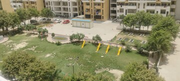 2 BHK Apartment – Exterior View View at Sargam Apartment, Jankipuram - for Rent