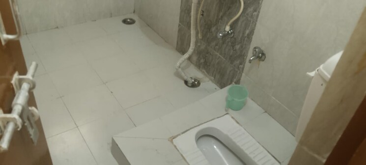 Bathroom, sargam-apartment 2 Bedroom 1000 Sq.Ft. Apartment In Jankipuram Lucknow 8939902