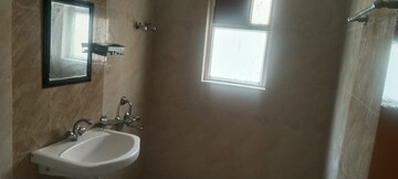 Bathroom in 2 BHK Apartment at Sargam Apartment, Jankipuram – for Rent