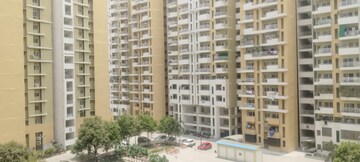 2 BHK Apartment – Exterior View View at Sargam Apartment, Jankipuram - for Rent