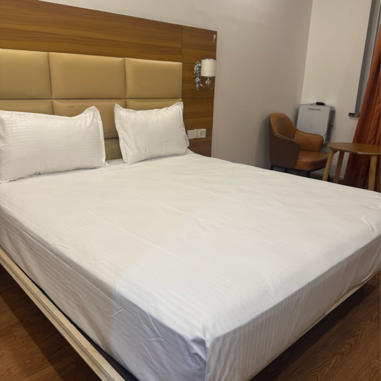 Bedroom, dlf city phase 3 Pg For Boys & Girls In Dlf City Phase 3 8939929