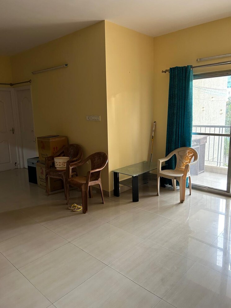 Living Room, suncity-gloria-apartments 2 Bedroom 1050 Sq.Ft. Apartment In Sarjapur Road Bangalore 8939932