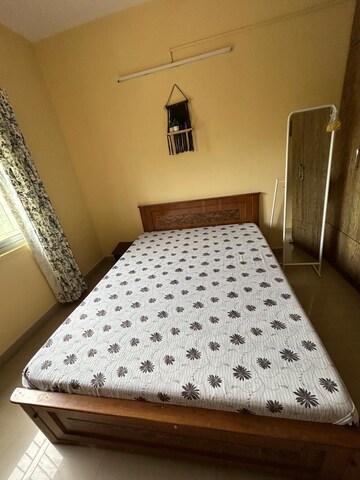Bedroom in 2 BHK Apartment at Suncity Gloria Apartments, Sarjapur Road – for Rent