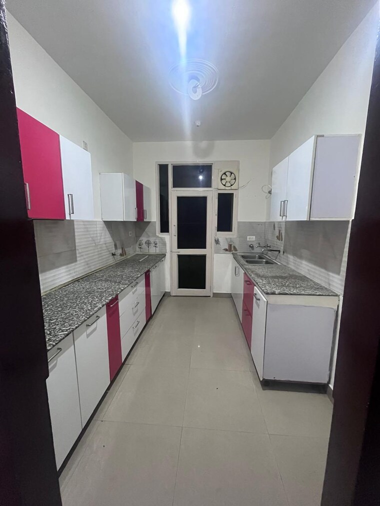 Kitchen, ds-homes 3 Bedroom 1690 Sq.Ft. Apartment In Dhakoli Zirakpur 8939966