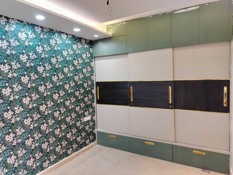 undefined, radheypuri 3 Bedroom 100 Sq.Yd. Builder Floor In Radheypuri Delhi 8940013