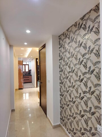 Building Lobby in 3 BHK Builder Floor at Radheypuri – for Sale
