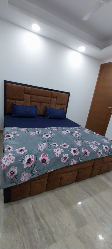 Bedroom in 3 BHK Apartment at Saket – for Rent