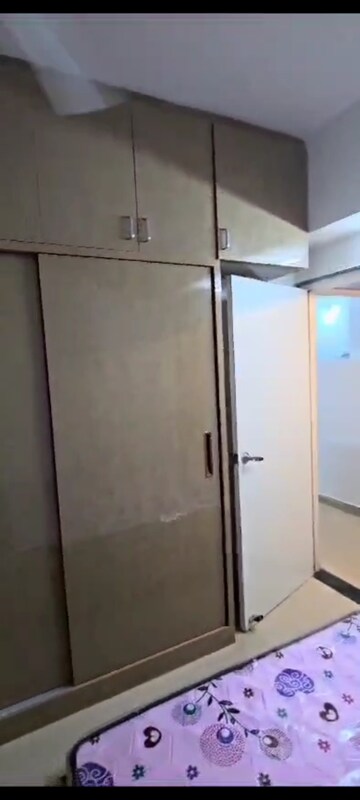 Room in 1 BHK Apartment at Dwarka – for Rent