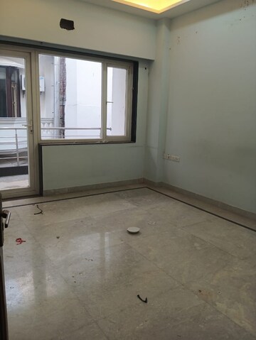 Room in 3 BHK Builder Floor at Ansal Sushant Apartments, Sushant Lok I – for Sale